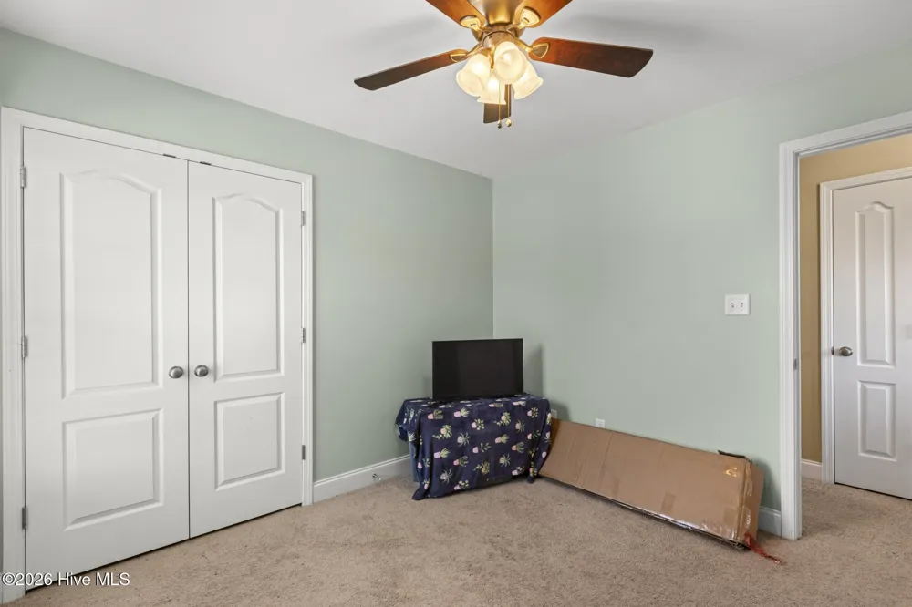 208 Gelynda Court Holly Ridge, NC 28445