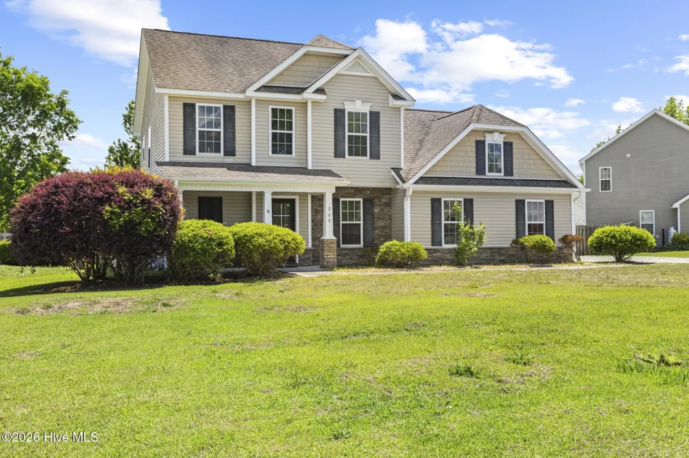 208 Gelynda Court Holly Ridge, NC 28445