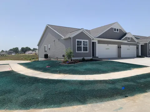 966 Scioto Drive NW #6