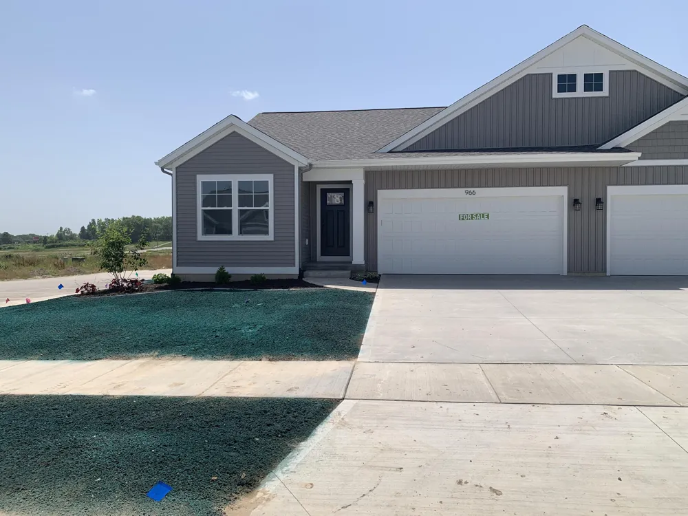 966 Scioto Drive NW #6 Comstock Park, MI 49321