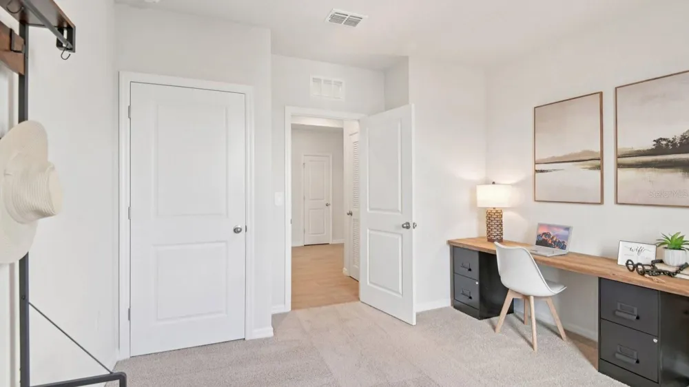 8603 TIDEWATER TRAIL AVENUE Temple Terrace, FL 33637