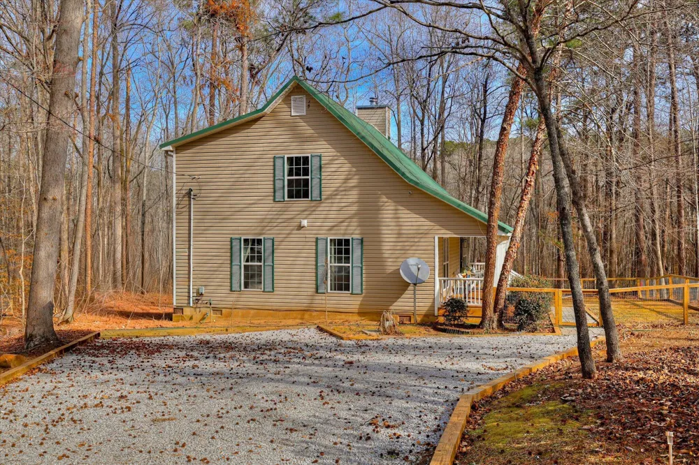 1442 Shore Line Drive Tignall, GA 30668