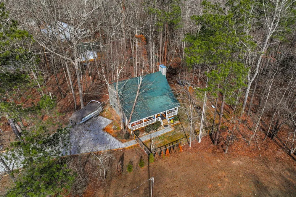 1442 Shore Line Drive Tignall, GA 30668