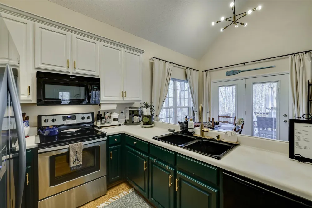 1442 Shore Line Drive Tignall, GA 30668