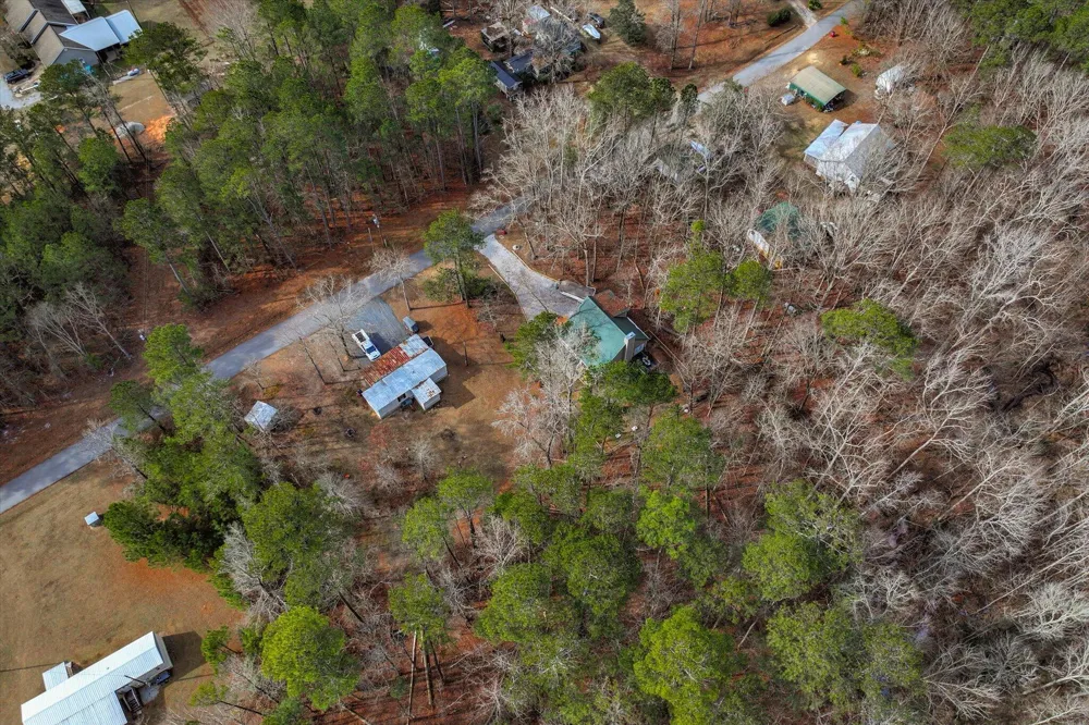 1442 Shore Line Drive Tignall, GA 30668