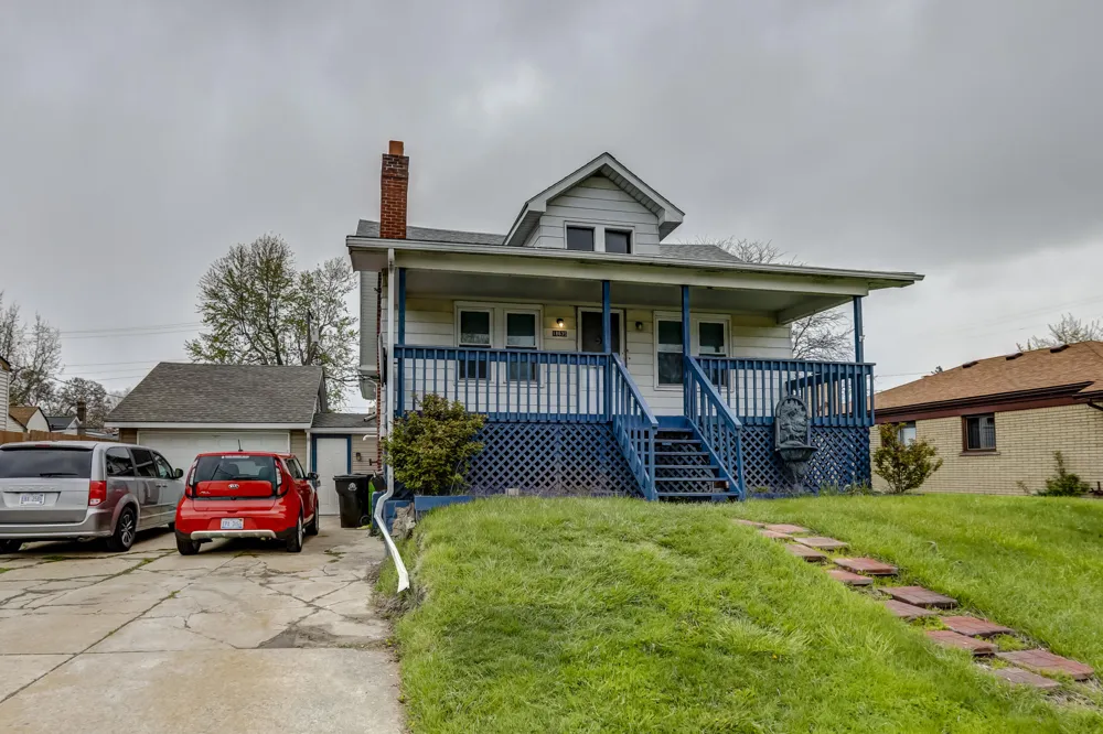 18635 Meier Street #Back Roseville City, MI 48066