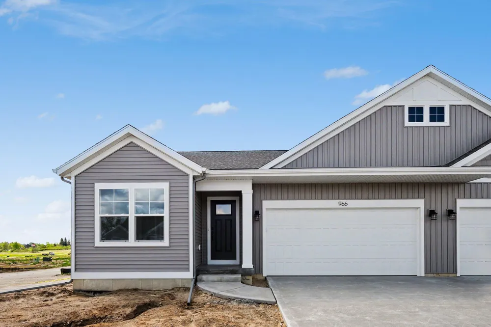 966 Scioto Drive NW #6 Alpine Township, MI 49321