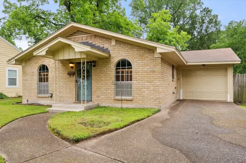 1609 Maplewood