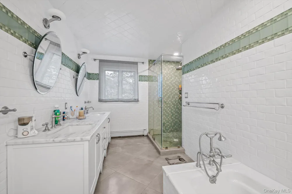740 Kearny Drive North Woodmere, NY 11581