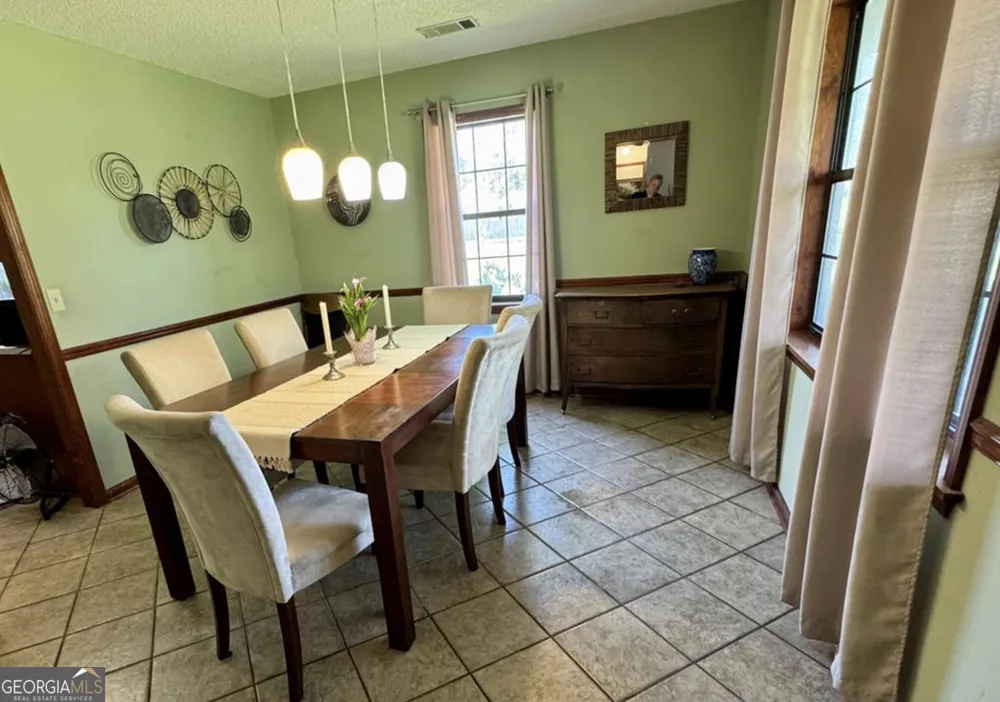 607 W Oxley BLVD Vidalia, GA 30474