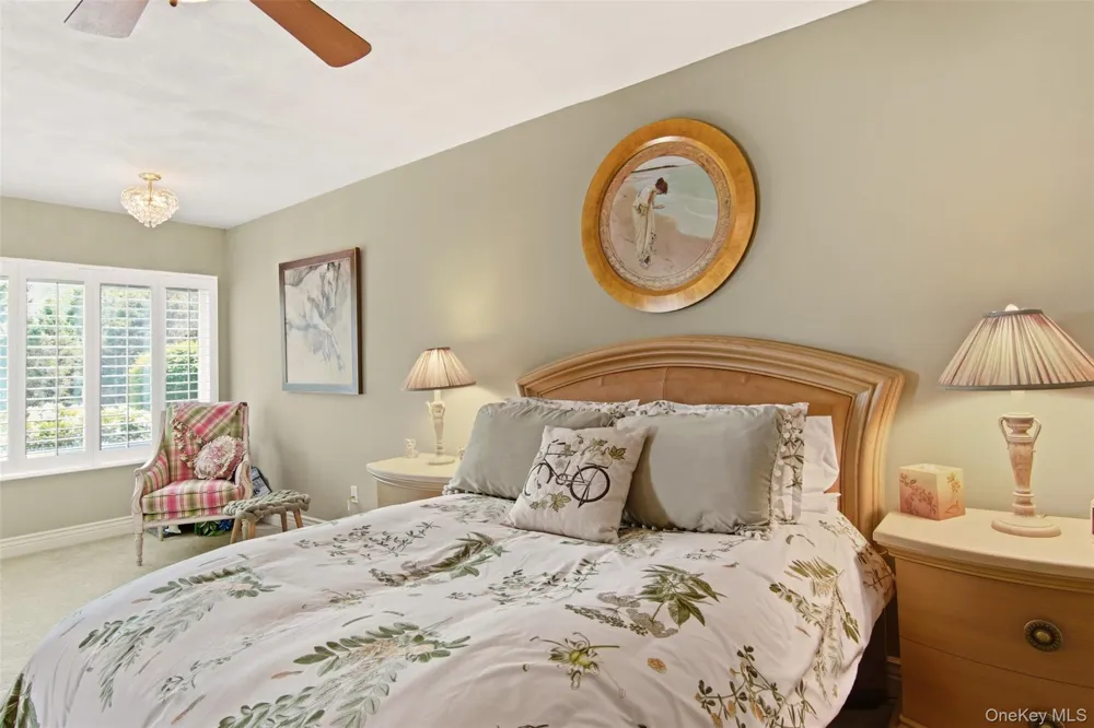 605 Fox Hill Drive Baiting Hollow, NY 11933