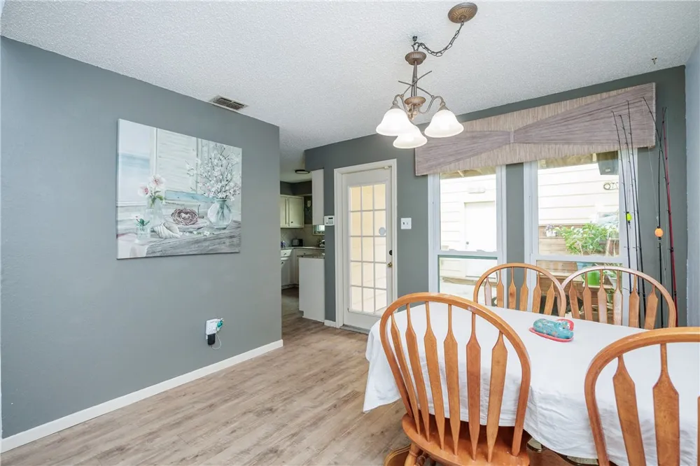 3002 Quail Springs #E-5 Corpus Christi, TX 78414