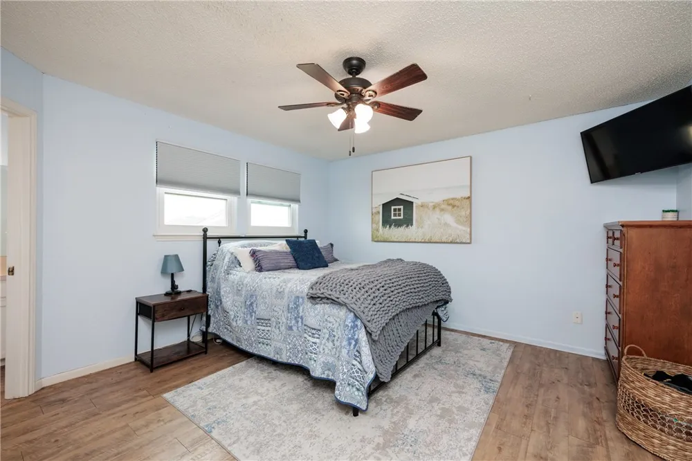 3002 Quail Springs #E-5 Corpus Christi, TX 78414