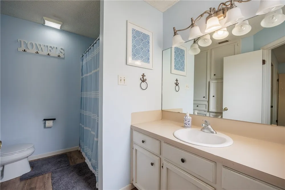 3002 Quail Springs #E-5 Corpus Christi, TX 78414