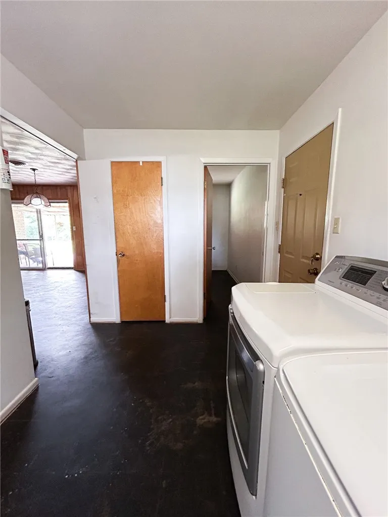 5121 Star Trek Beeville, TX 78102
