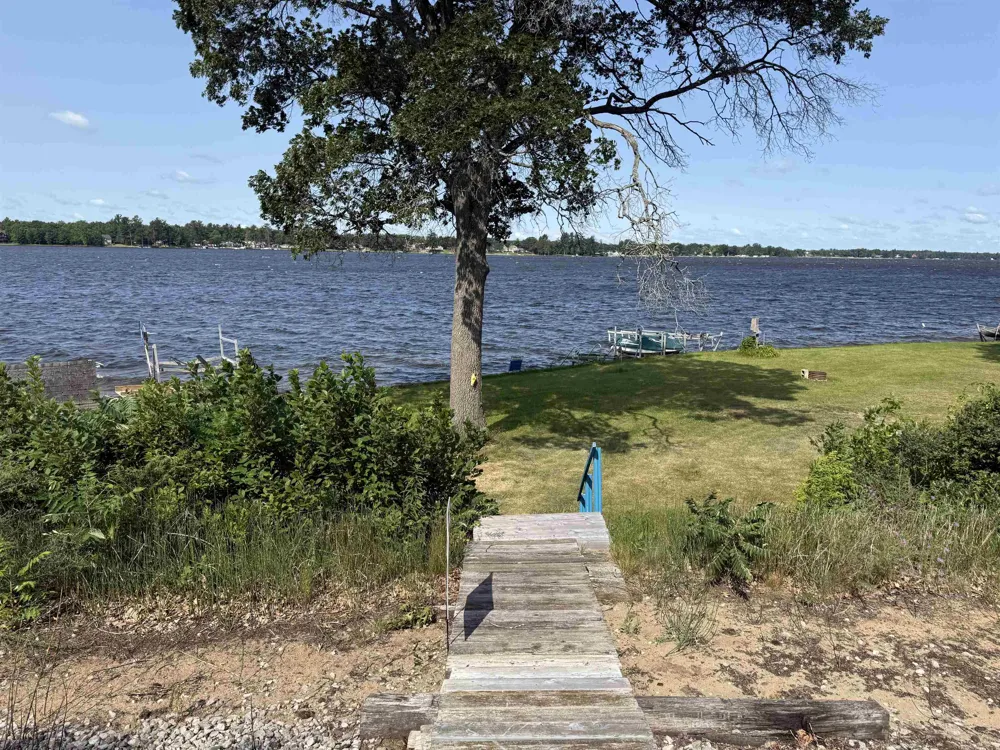 6025 Cedar Lake Road Oscoda Charter Township, MI 48750