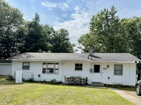 6025 Cedar Lake Road