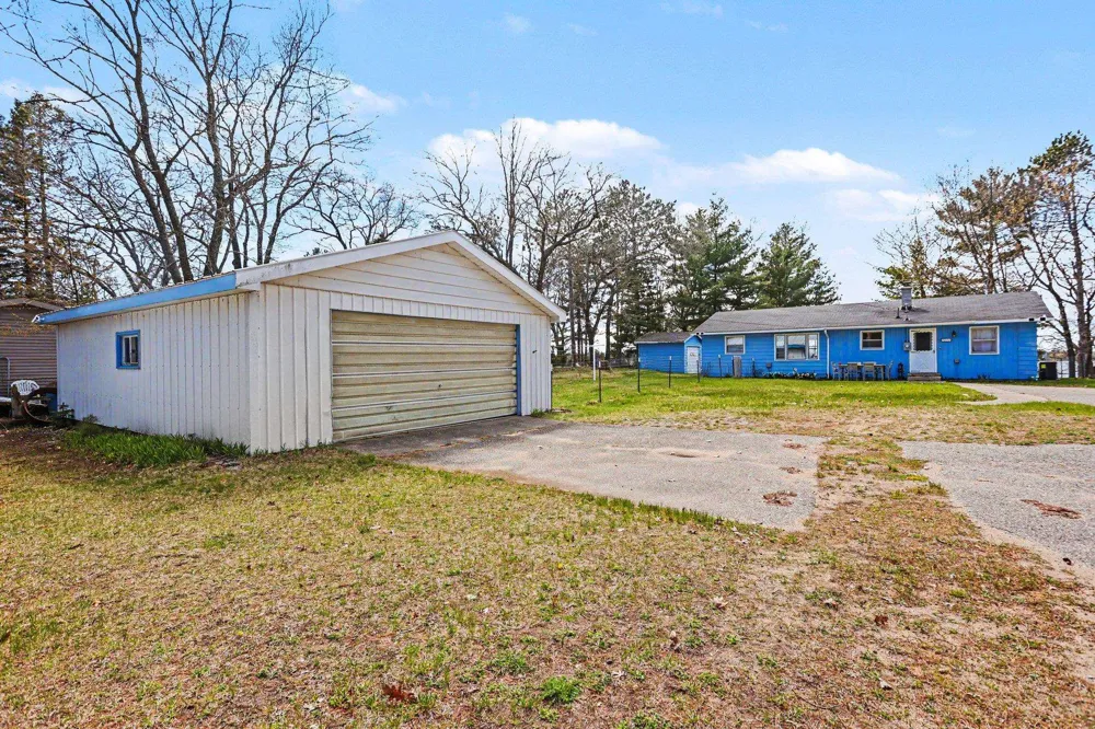 6025 Cedar Lake Road Oscoda Charter Township, MI 48750