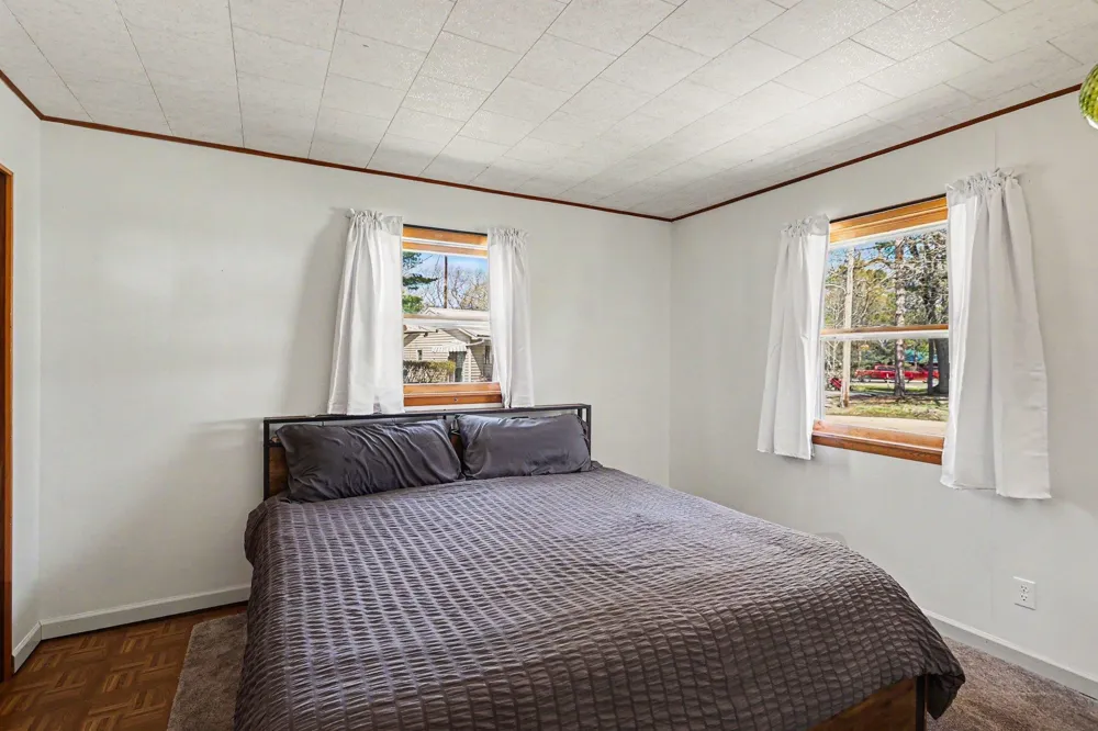 6025 Cedar Lake Road Oscoda Charter Township, MI 48750