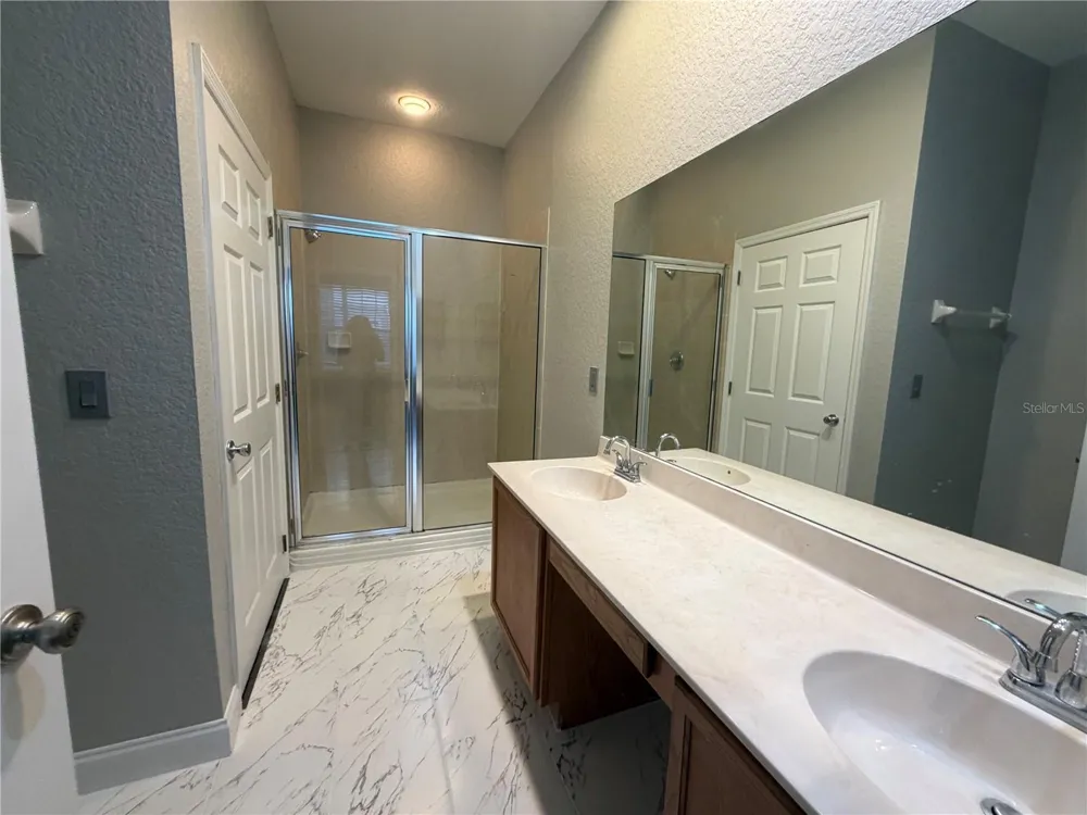 3001 LAUREL RUN LANE #104 Kissimmee, FL 34741