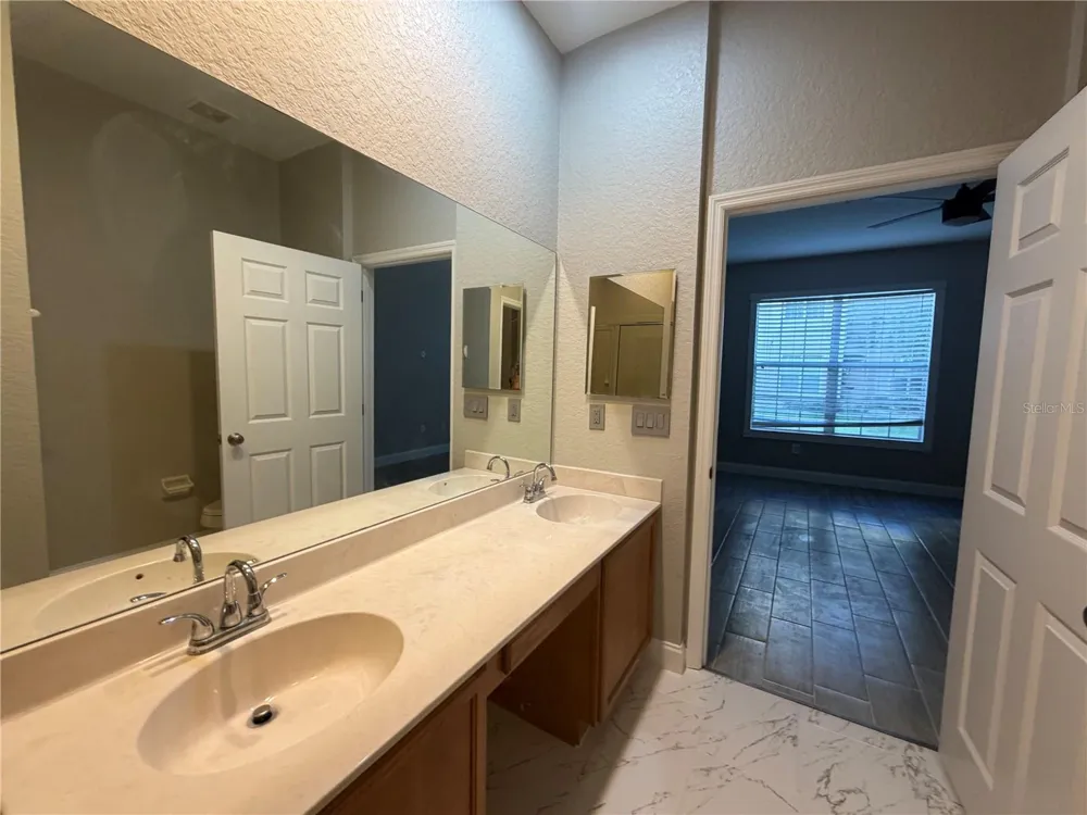 3001 LAUREL RUN LANE #104 Kissimmee, FL 34741