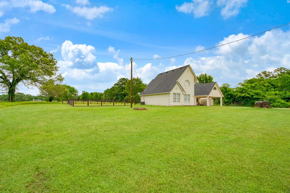 2497 Fm 2648 Powderly, TX 75473