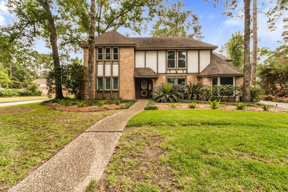 3238 Redwood Lodge Dr Drive