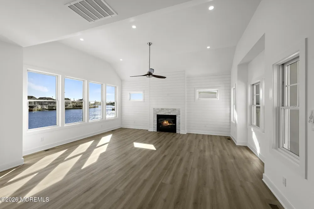 61 Budd Drive Manahawkin, NJ 08050