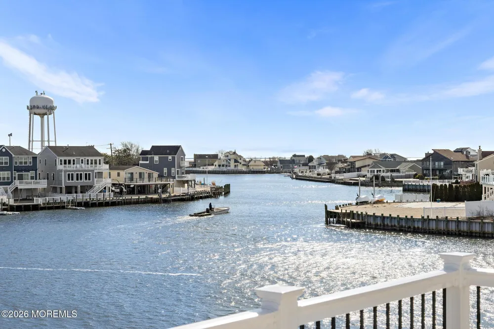 61 Budd Drive Manahawkin, NJ 08050