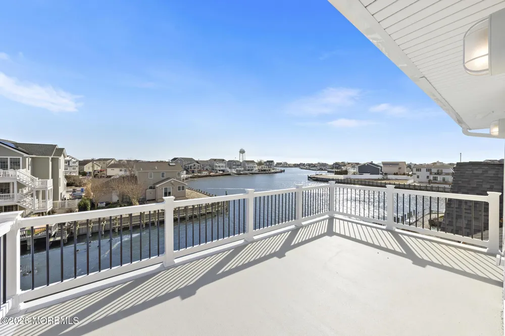 61 Budd Drive Manahawkin, NJ 08050
