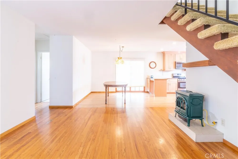 909 Garnet Redondo Beach, CA 90277