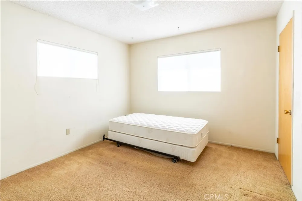 909 Garnet Redondo Beach, CA 90277