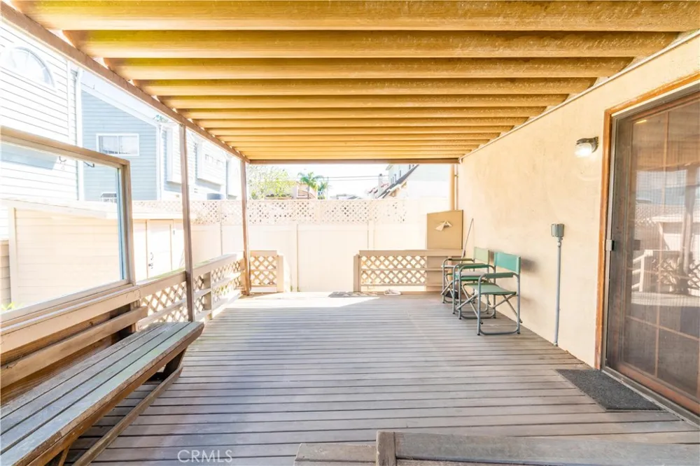 909 Garnet Redondo Beach, CA 90277