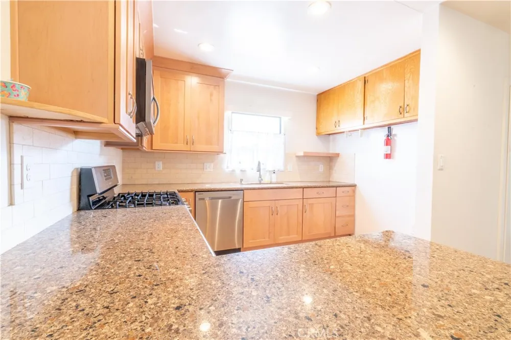 909 Garnet Redondo Beach, CA 90277