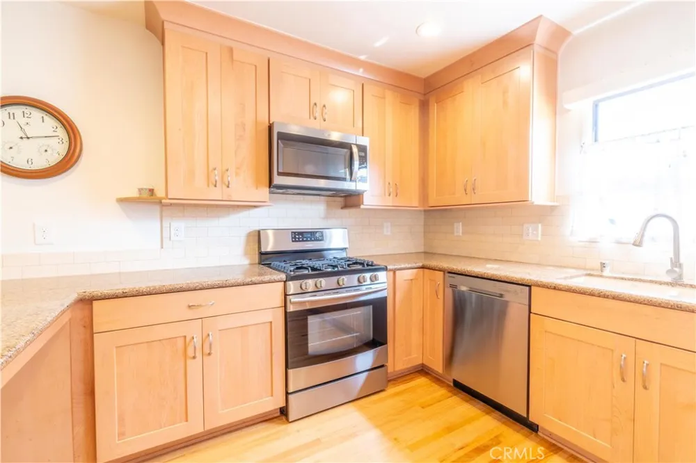 909 Garnet Redondo Beach, CA 90277