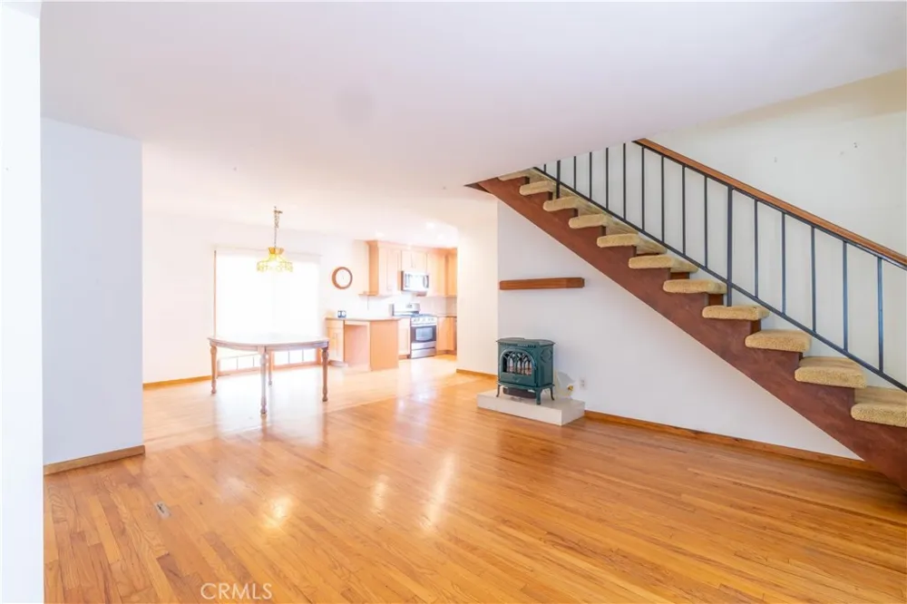 909 Garnet Redondo Beach, CA 90277