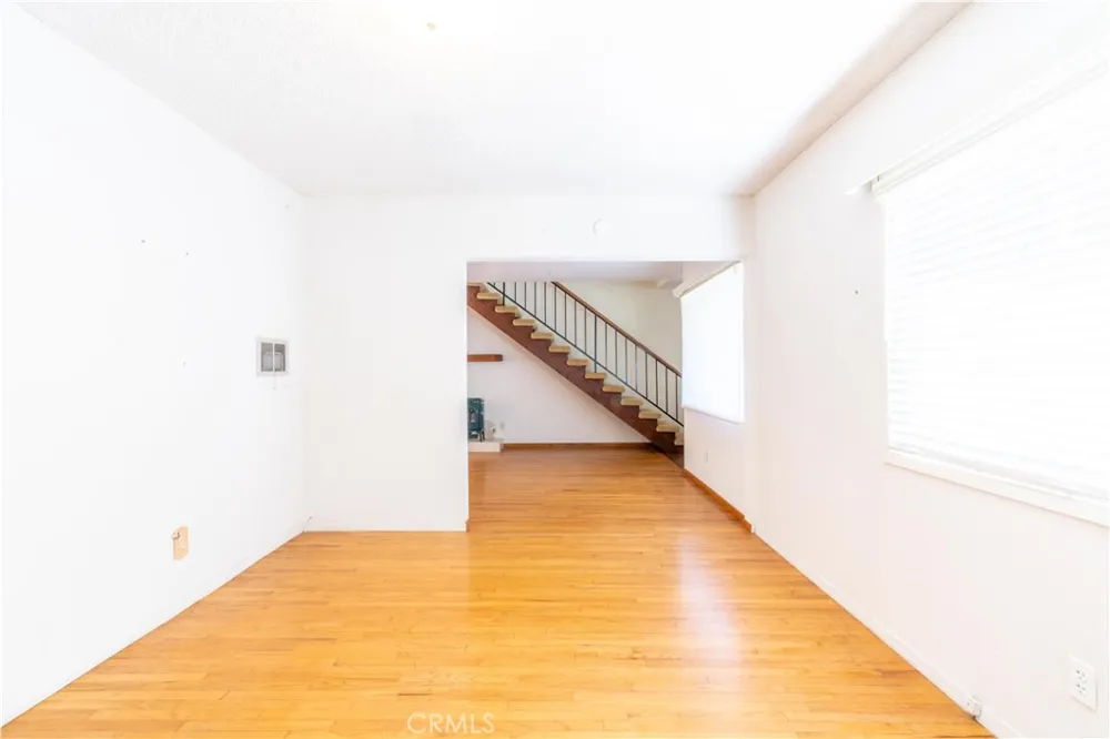 909 Garnet Redondo Beach, CA 90277