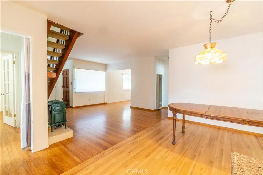 909 Garnet Redondo Beach, CA 90277