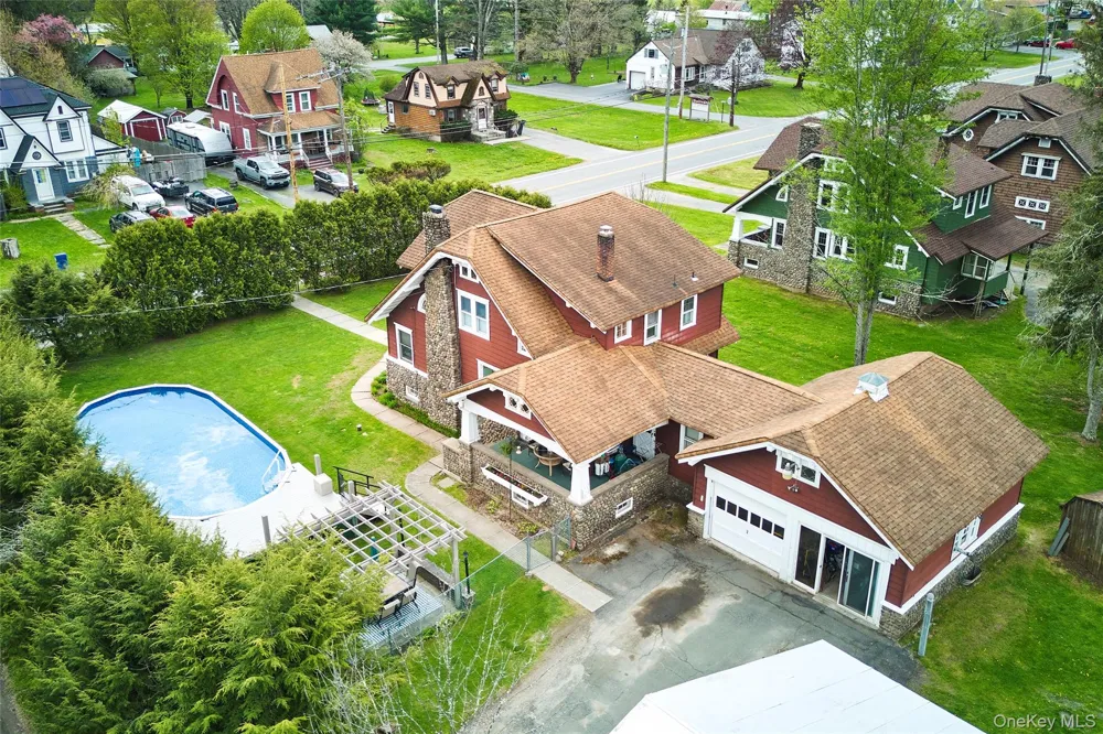 5026 State Route 52 Jeffersonville, NY 12748