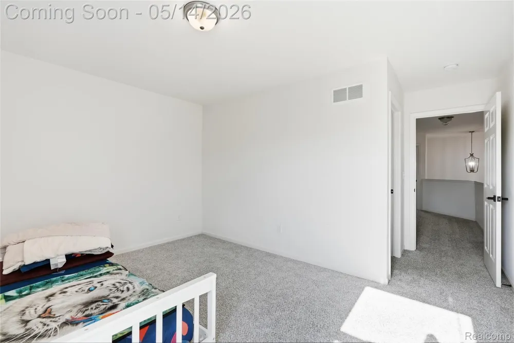 20975 Calabrese Drive Lyon Charter Township, MI 48178