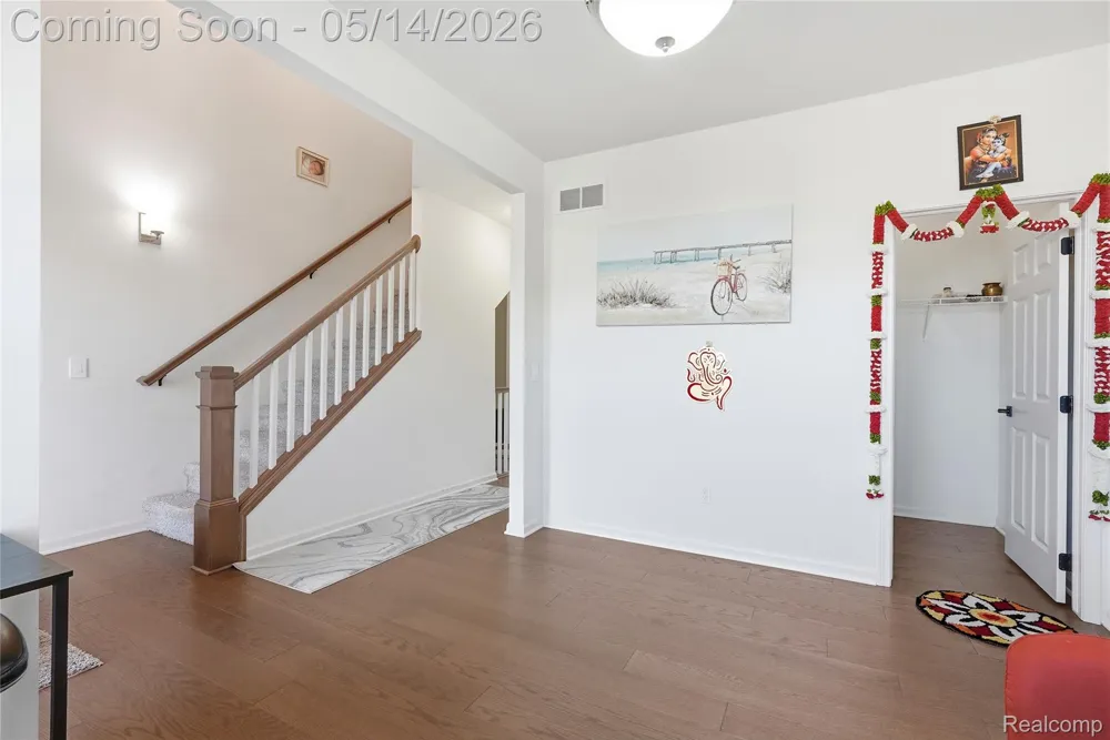 20975 Calabrese Drive Lyon Charter Township, MI 48178