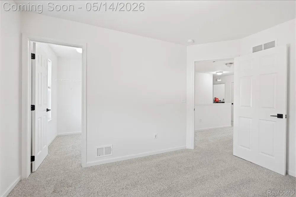 20975 Calabrese Drive Lyon Charter Township, MI 48178