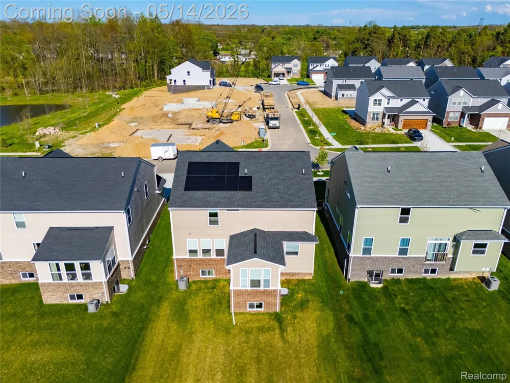 20975 Calabrese Drive Lyon Charter Township, MI 48178