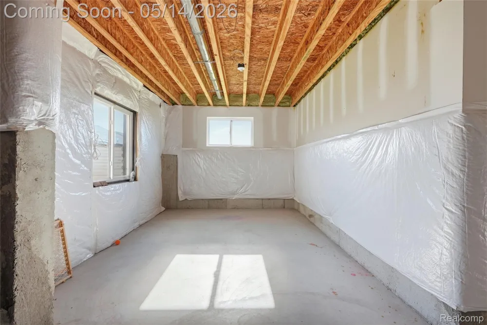 20975 Calabrese Drive Lyon Charter Township, MI 48178
