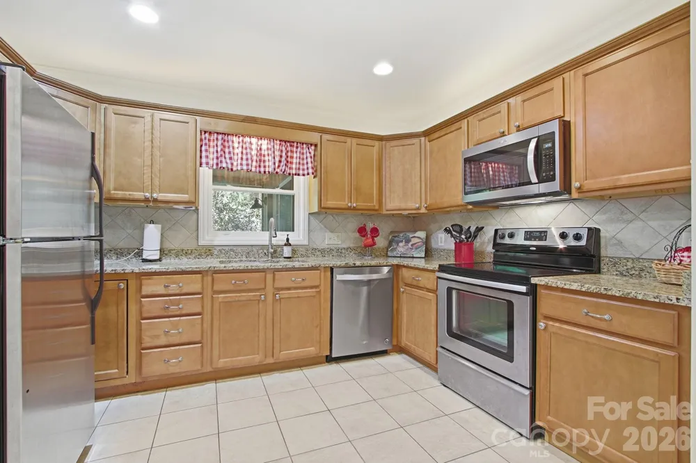 164 Rocky Meadows Road Newland, NC 28657