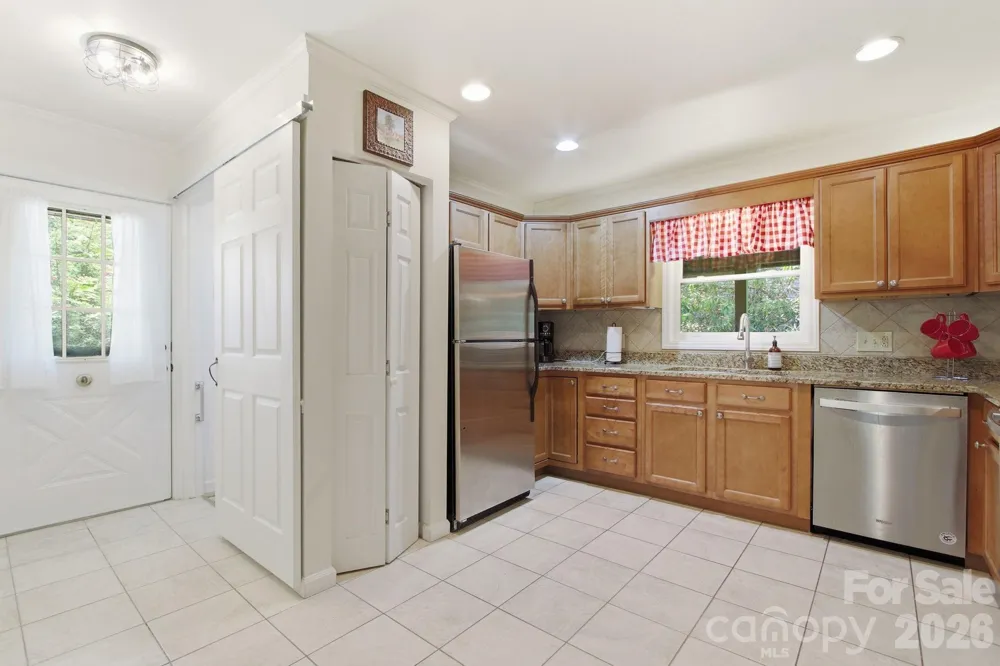 164 Rocky Meadows Road Newland, NC 28657