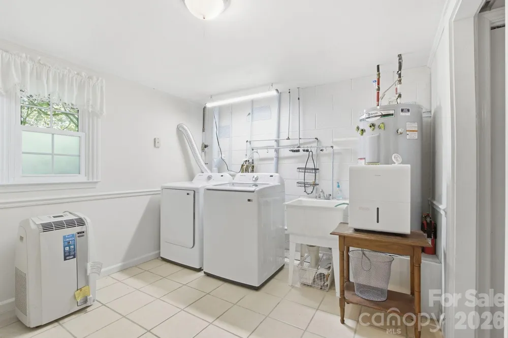 164 Rocky Meadows Road Newland, NC 28657
