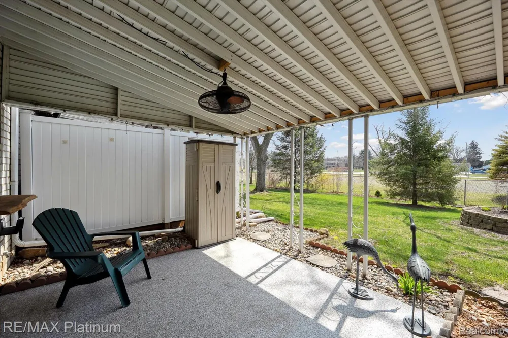 5992 Alan Drive #22 Brighton City, MI 48116