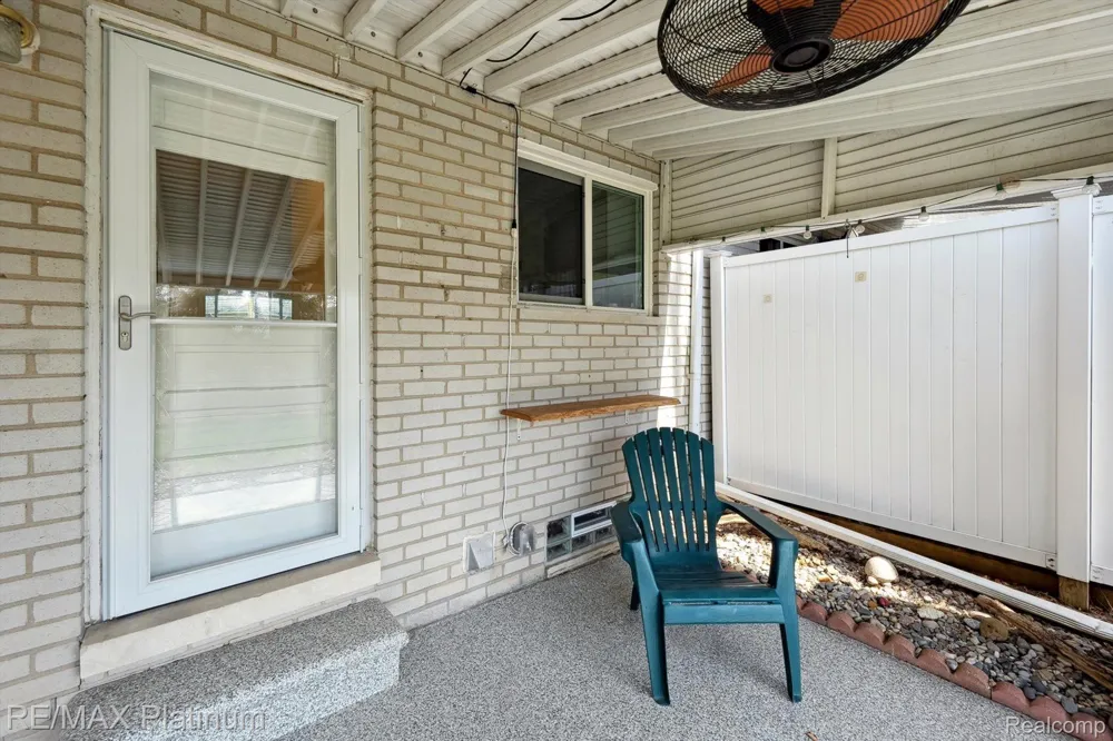 5992 Alan Drive #22 Brighton City, MI 48116