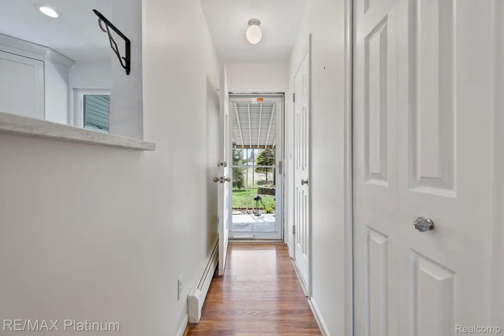 5992 Alan Drive #22 Brighton City, MI 48116